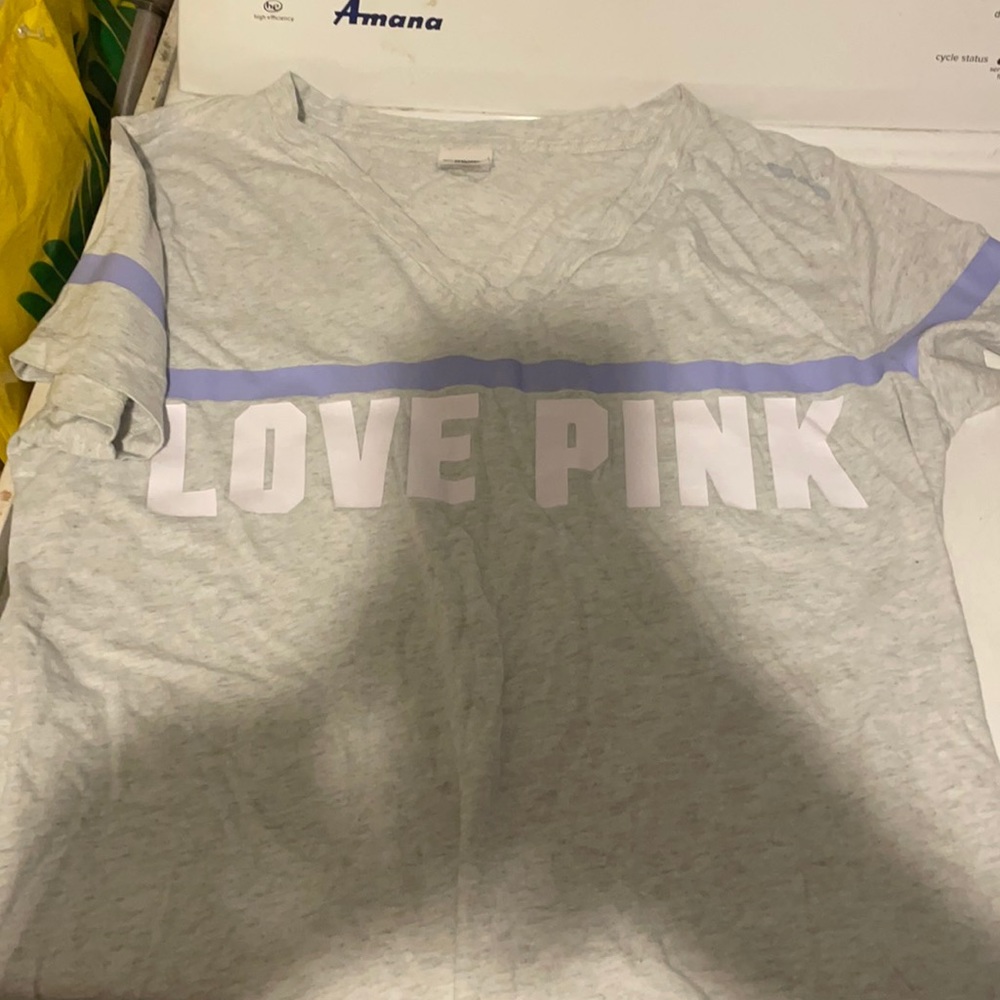 Vs pink shirt bundle